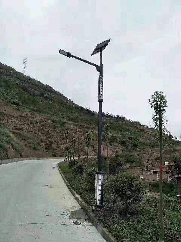 科尔沁左翼中旗仿古太阳能路灯